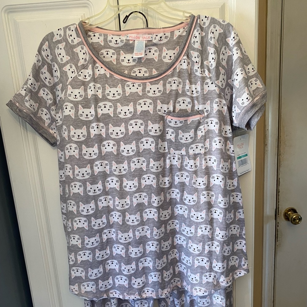 Pillow Talk two piece pajama set.  Size large